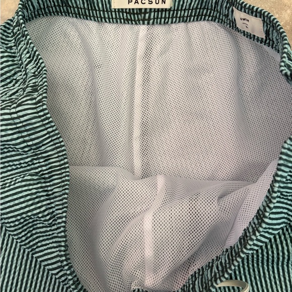 PACSUN Aqua Striped Seersucker Swim Trunks Shorts Men’s Large Mesh Short Lined - Picture 4 of 9
